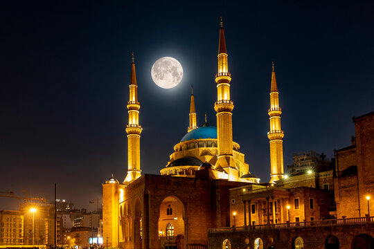 Lebanon. Beirut, Capital Of Lebanon. Mohammad Al-Amim Mosque By Night