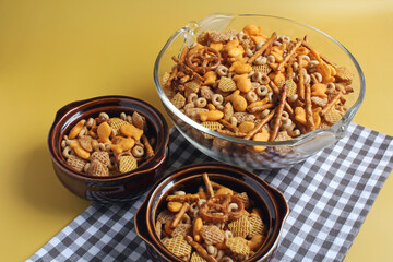 Nibbles and Bites: cereal snack mix for Christmas and New Years parties.