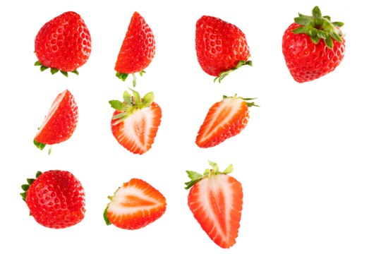 Morango voando com fundo transparente 