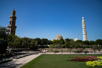 Sultan Qaboos Grand Mosque, Muscat, Oman - obrazy, fototapety, plakaty