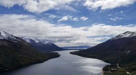 Fototapeta na wymiar lake in the mountains in Ushuaia