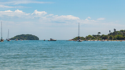 barcos em  jurere praia de Florianópolis Santa Catarina Brasil  Florianopolis