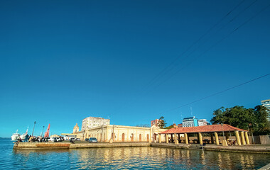 Obraz premium boats in the port country