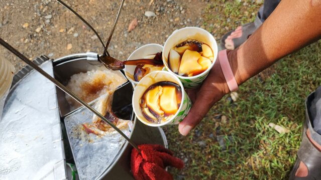 Street Vendor Selling Fresh Filipino Taho