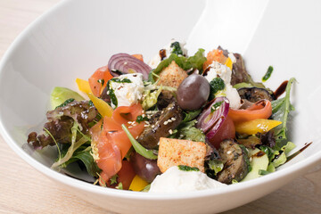 salad bread vegetables fish cottage cheese onion grapes