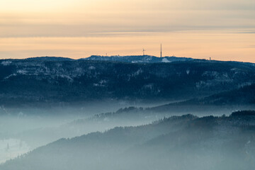 Winterlicher Blick zur Hornisgrinde im Nordschwarzwald