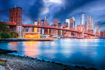 New York City, Manhattan and Brooklyn Bridge - USA - obrazy, fototapety, plakaty