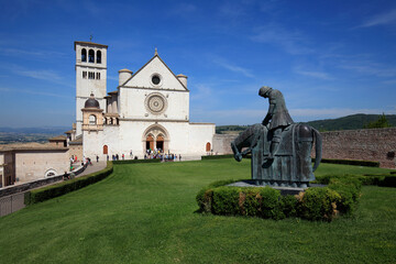 Basilica of San Francesco d'Assisi, Assisi, Italy - obrazy, fototapety, plakaty