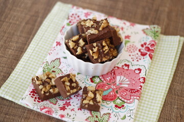 Fudge de Chocolate e Castanhas