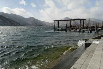 中禅寺湖　Lake Chuzenji