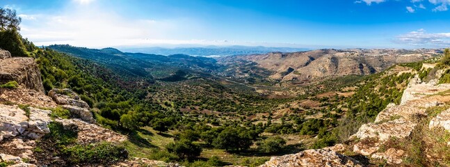 مطل الجبل الاخضر للغور وجبال فلسطين وقرية زبيد- الاردن- Panorama green mountain to palestine and Jordan valley