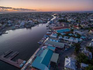 Naklejka premium Caribbean Sea and Belize Cityscape. Evening Sky