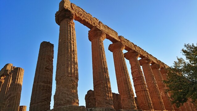 Temple de Junon ou temple d&rsquo;H&eacute;ra, parc arch&eacute;ologique de la Vall&eacute;e des Temples, Agrigente, Sicile, Italie.
