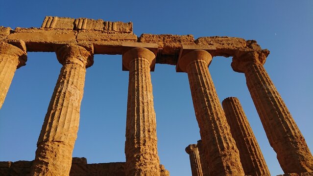 Temple de Junon ou temple d&rsquo;H&eacute;ra, parc arch&eacute;ologique de la Vall&eacute;e des Temples, Agrigente, Sicile, Italie.
