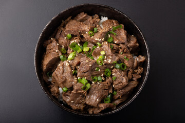 牛すじ丼