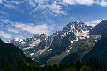 Fototapeta premium swiss mountains landscape