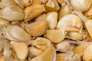 Lots of garlic scales (with skin)