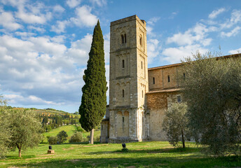 Fototapeta na wymiar View on Sant'Antimo abbey in Castelnuovo dell'Abate. Tuscany, Italy