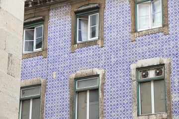 Fototapeta na wymiar Blue tiles of Lisbon, Portugal