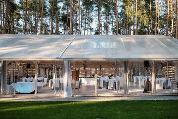 ogrodowa sala bankietowa © Dariusz