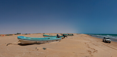 Fischerdorf Qihayd in der Rimal al Wahiba Wüste am Ufer des Indischen Ozean,Oman,