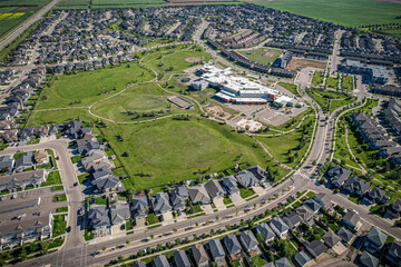 Fototapeta na wymiar Aerial views of the Willowgrove neighborhood of Saskatoon