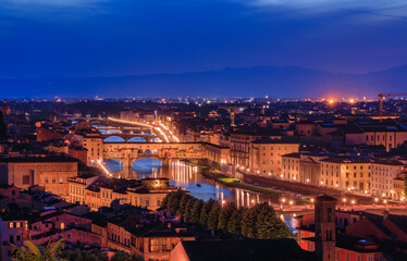 Fototapeta na wymiar Ponte Vecchio Bridge on the river Arno River in Centro Storico, Florence, Italy