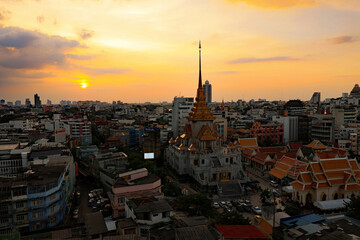 Naklejka premium sunset over the city bangkok thailand