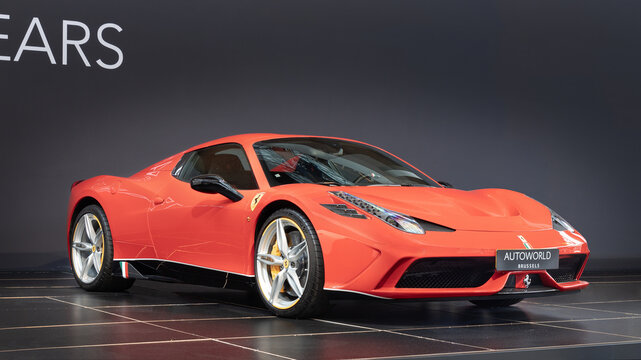 2016 Ferrari 458 Aperta (F458 Italia, Type F142)