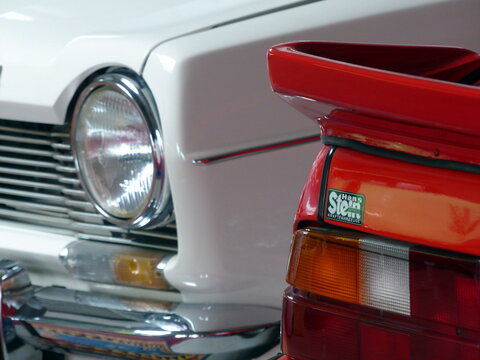 Simca 1100 der Sechzigerjahre und Siebzigerjahre und Talbot Murena der Achtzigerjahre am 17.05.2015 beim Oldtimertreffen im Oldtimer-Park Lippe in Lage bei Detmold in Ostwestfalen-Lippe