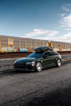 Seattle, WA, USA
January 1, 2023
Audi RS6