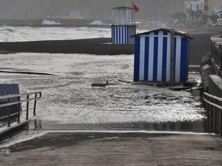 Badehäuschen am Strand von Santa Cruz La Palma