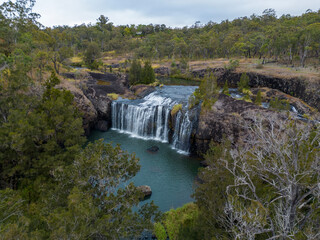 Obraz na płótnie Canvas waterfall in the mountains, Millstream Falls Queensland