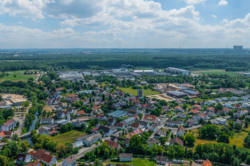 Ausblick über Gundelfingen auf die Auwälder im Donautal  