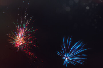 Feuerwerk - Firework - Neujahr - New Year - Celebration - Lightpainting - Knaller - Explosion -...
