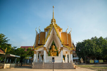 Naklejka premium THAILAND AYUTTHAYA WAT KHUN PHROM
