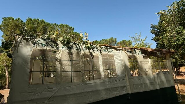  A building of a public Sukkah, before the Sukkot holiday, in Ein Hamad Park in Jerusalem