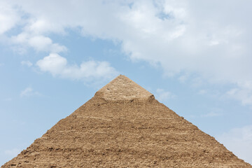 Fototapeta na wymiar Pyramid of Khufu, Cheops Pyramid in Cairo, Egypt