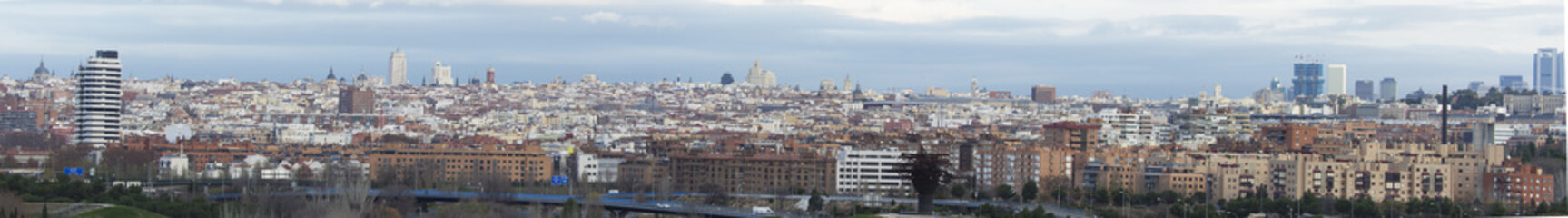 Fototapeta na wymiar Madrid rooftop view 
