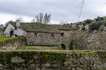molino de piedra molino harinero 