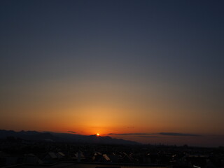 樽前残からの日の出