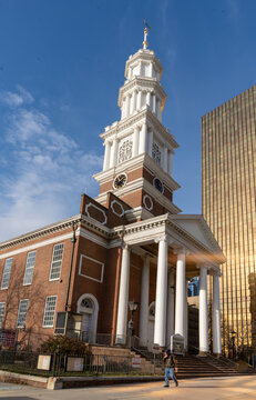 Hartford, CT - USA - Dec 28, 2022 The Federalist Style Center Church, With Its Distinctive “wedding Cake” Style Steeple. Designed By Daniel Wadsworth In 1807, Is The Fourth Meetinghouse Of The Church.