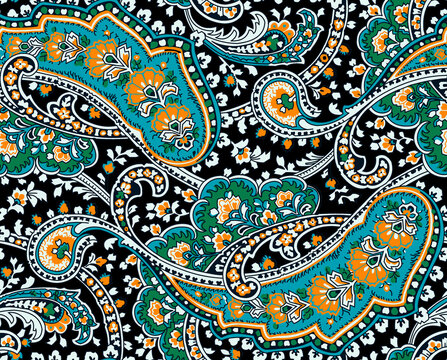 Floral seamless pattern with paisley ornament
