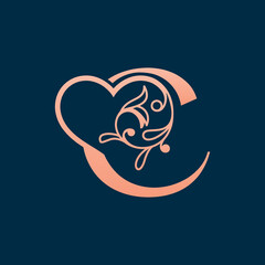 HEART ROSE GOLD BEAUTY LETTER C