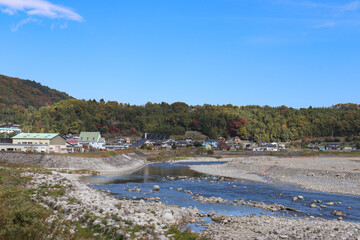 Fototapeta na wymiar 天竜川（長野県中川村）