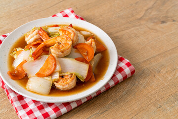 stir-fried Chinese cabbage with shrimps