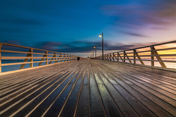 Naklejka premium Sunrise Shorncliffe Pier, QLD
