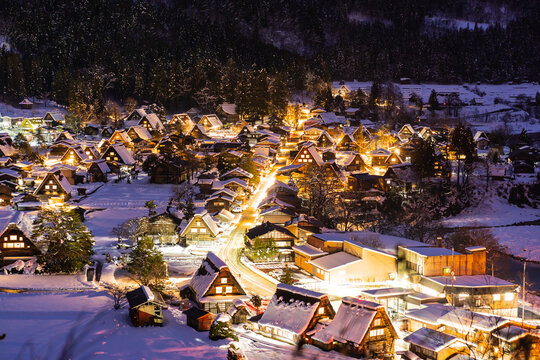 岐阜・白川郷の夜景