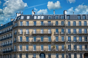Paris, luxury parisian facade in the 5e arrondissement, rue Gay-Lussac
 - obrazy, fototapety, plakaty