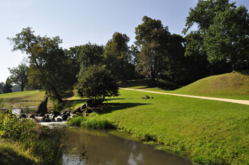 Park Mużakowski w stylu angielskim, Łęknica, przyroda, bad muskau,  nad rzeką Nysą Łużycką  w województwie lubuskim
